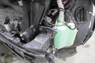 Volkswagen T-Roc  picture 7