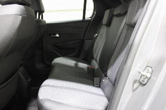 Peugeot e-208  picture 12