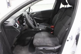 Renault Clio  picture 11