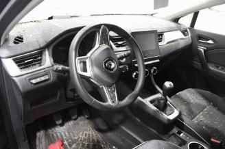 Renault Captur  picture 12