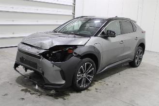 skadebil auto Toyota bZ4X  2025/5