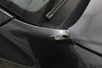 Peugeot 208  picture 20