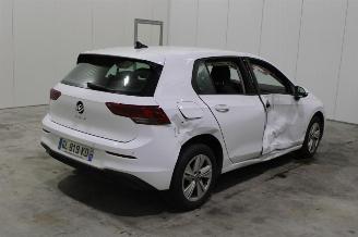 Volkswagen Golf  picture 3