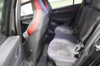 Volkswagen Golf  picture 11