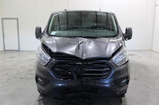 Ford Transit  picture 6