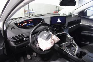 Peugeot 5008  picture 10