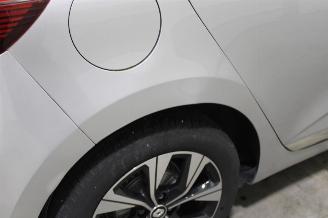 Renault Clio  picture 7