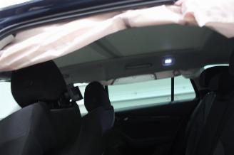 Skoda Octavia  picture 11