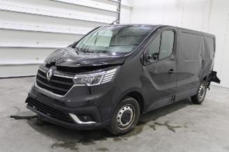 Vrakbiler auto Renault Trafic  2022/3