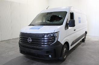 Vrakbiler auto Nissan Nv400  2025/4
