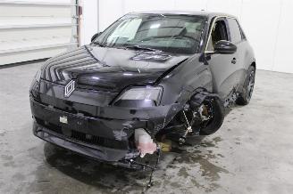 skadebil auto Renault 5 R 2025/4