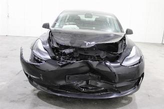 Tesla Model 3  picture 6