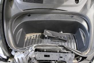 Tesla Model 3  picture 15