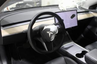 Tesla Model 3  picture 10