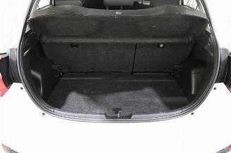 Toyota Yaris  picture 19