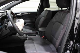 Ford Focus  picture 10