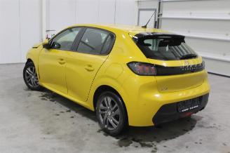 Peugeot 208  picture 4