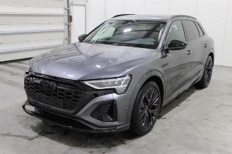 krockskadad bil auto Audi Q8 e-tron 2024/5
