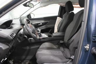 Peugeot 3008  picture 11