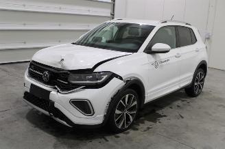 Vaurioauto  passenger cars Volkswagen T-Cross  2024/6