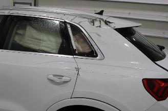 Audi Q3  picture 9