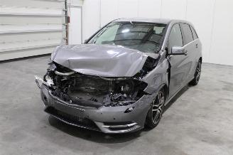 Coche accidentado Mercedes B-klasse B 180 2011/11