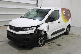 Coche siniestrado Peugeot Partner  2022/6