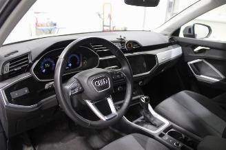 Audi Q3  picture 10