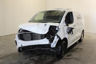 Voiture accidenté Ford Transit  2024/10