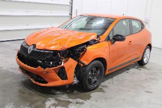 uszkodzony samochody osobowe Renault Clio  2025/5