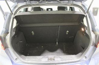 Ford Fiesta  picture 17