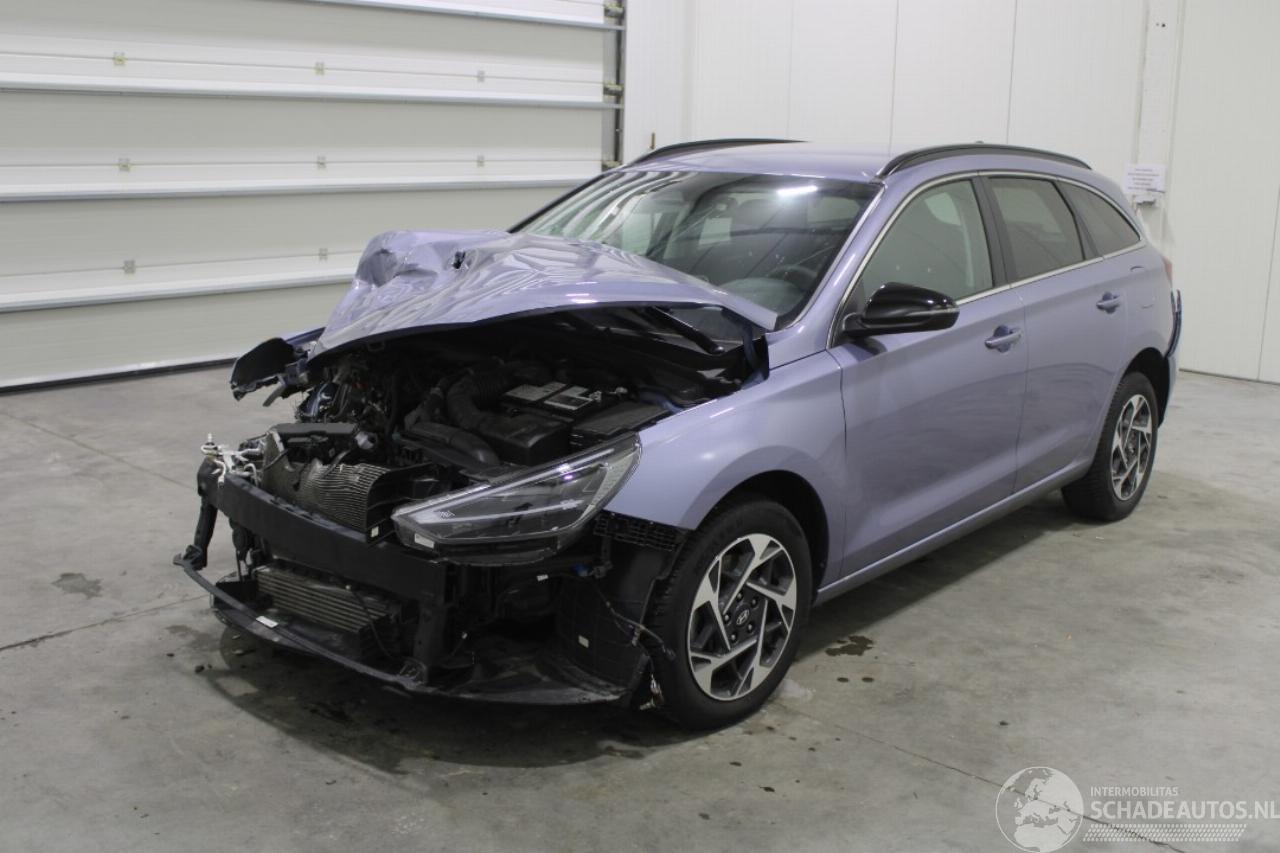 Hyundai I-30 i30