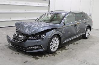 Avarii autoturisme Skoda Superb  2021/3