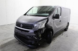 Vaurioauto  passenger cars Fiat Talento  2020/2