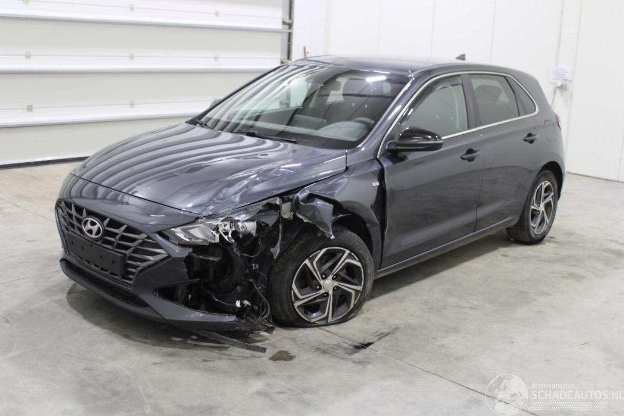 Hyundai I-30 i30