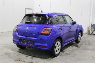 Suzuki Swift  picture 3
