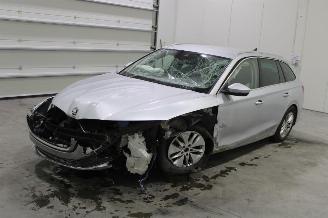 skadebil auto Skoda Octavia  2022/7