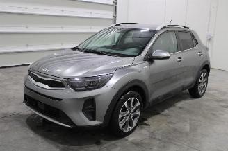 skadebil auto Kia Stonic  2023/12