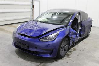Schadeauto Tesla Model 3  2021/12
