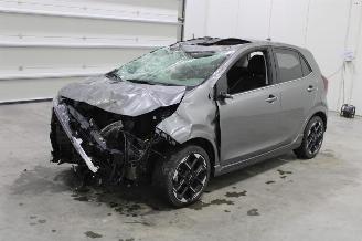 krockskadad bil auto Kia Picanto  2025/2