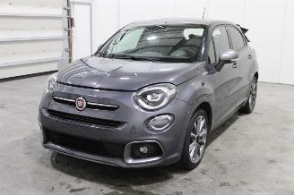 skadebil auto Fiat 500X  2021/4