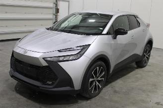 krockskadad bil auto Toyota C-HR  2025/3