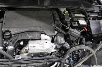 Opel Astra  picture 15