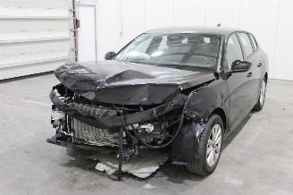 damaged passenger cars Opel Astra  2024/2