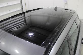 Land Rover Range Rover Velar  picture 5