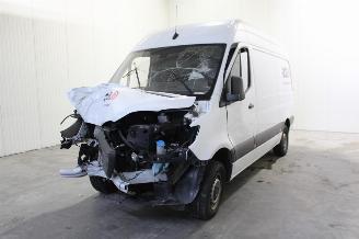 uszkodzony samochody osobowe Mercedes Sprinter  2023/11