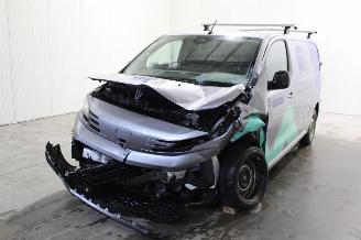 skadebil auto Peugeot Expert  2024/9