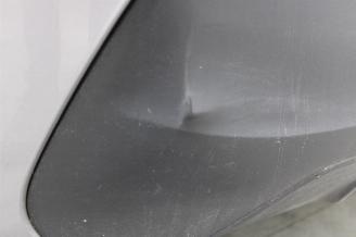 Peugeot 208  picture 8