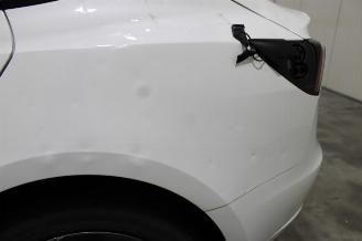 Tesla Model 3  picture 23