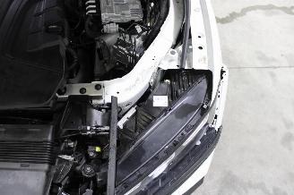 Volkswagen Touareg  picture 24